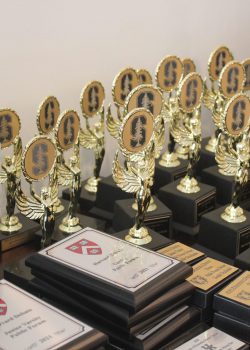 vancouver-debate-academy-trophies